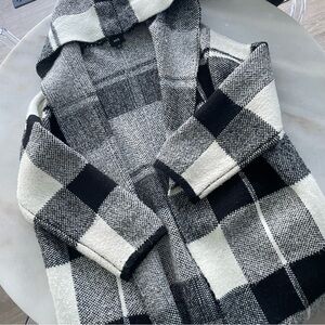 Fate Black and White Plaid Hooded Coat size S